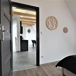 Vip Folk Apartment *