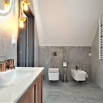 Apartament Vip Folk